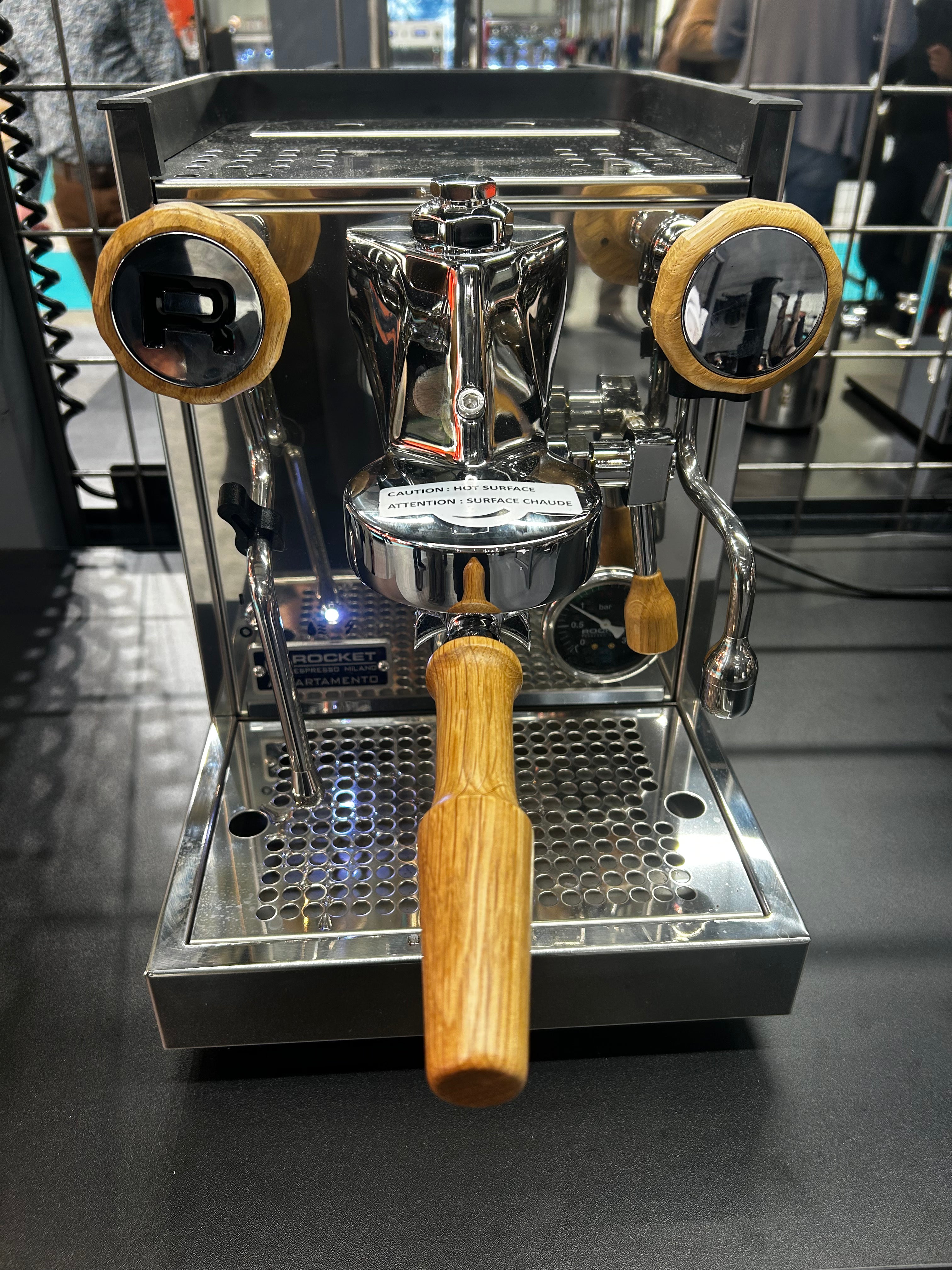 Rocket Espresso Appartamento TCA CHROME | WOOD