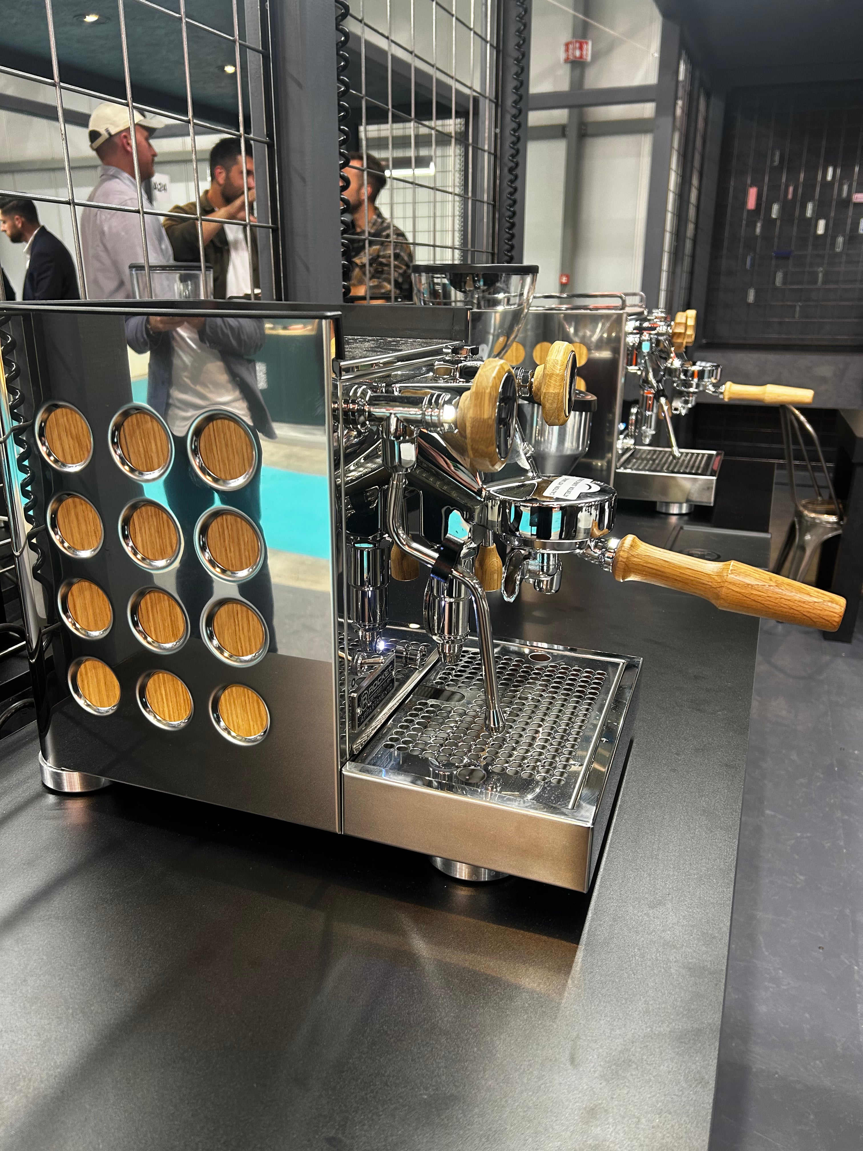 Rocket Espresso Appartamento TCA CHROME | WOOD